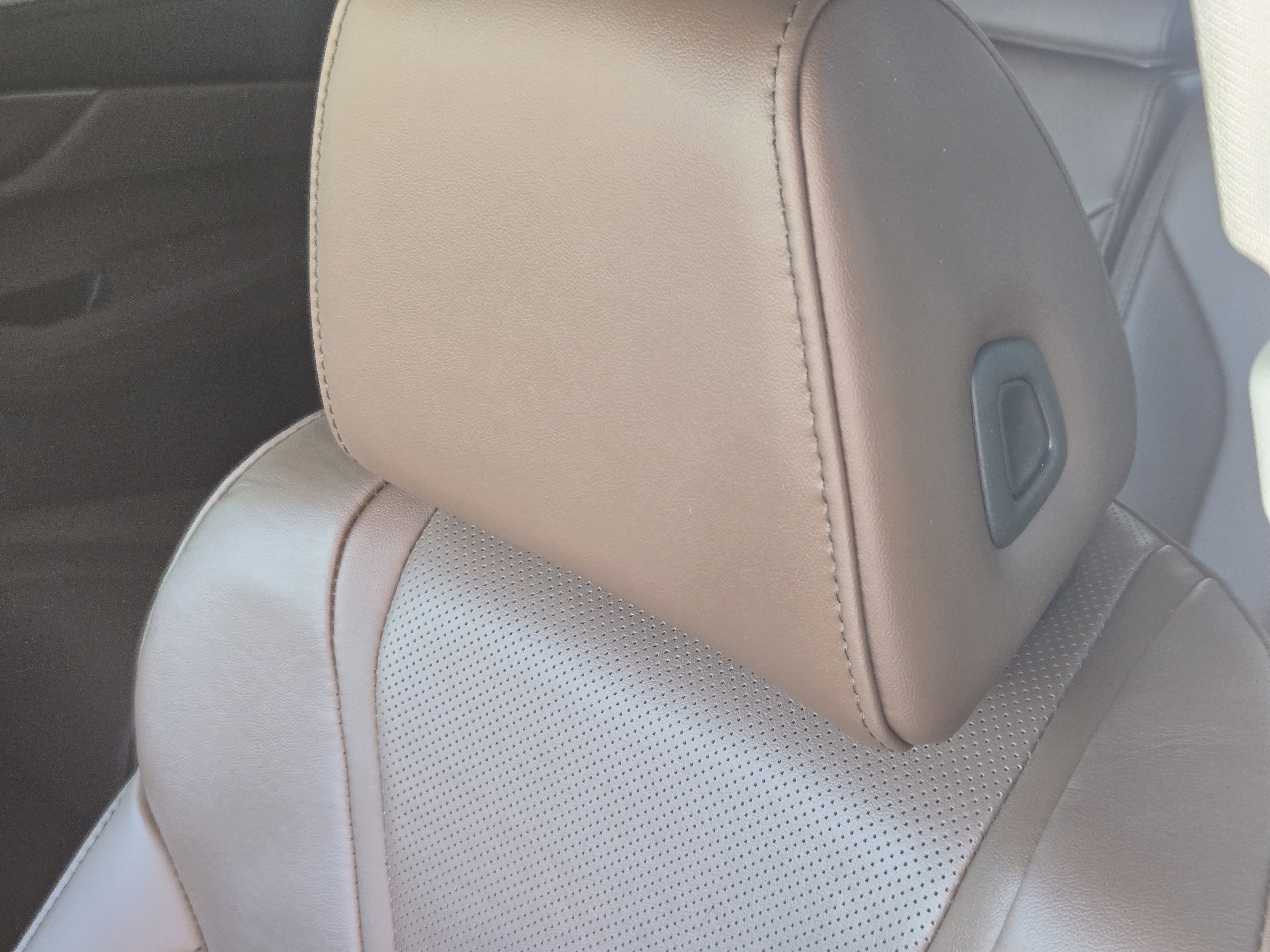 Used 2024 Acura MDX FWD w/ Technology Package image 24