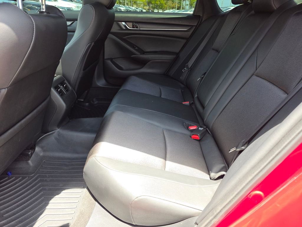 Used 2019 Honda Accord Sport image 17