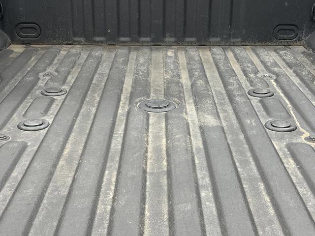 Used 2023 Ford F250 Lariat w/ Black Appearance Package image 17