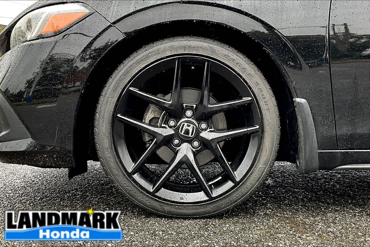 Used 2023 Honda Civic Sport image 8