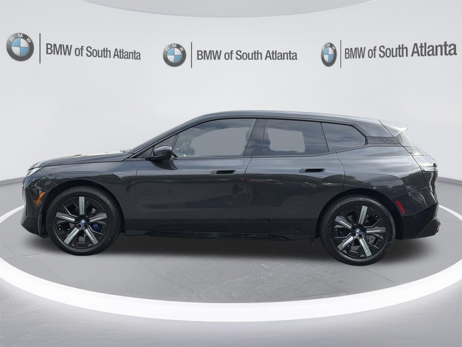 Certified 2024 BMW iX xDrive50 w/ Premium Package AWD/4WD image 19