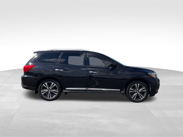 Used 2017 Nissan Pathfinder Platinum FWD image 6