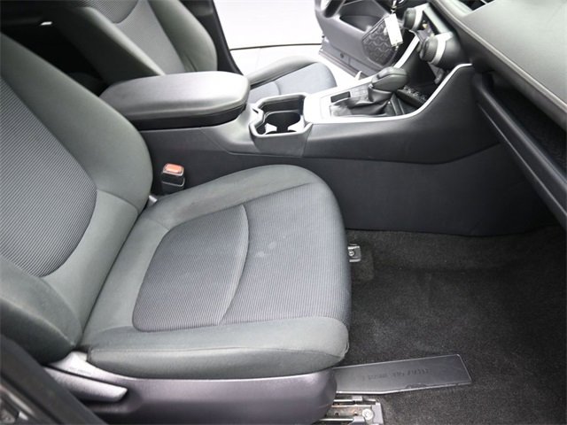 Used 2019 Toyota RAV4 LE image 26