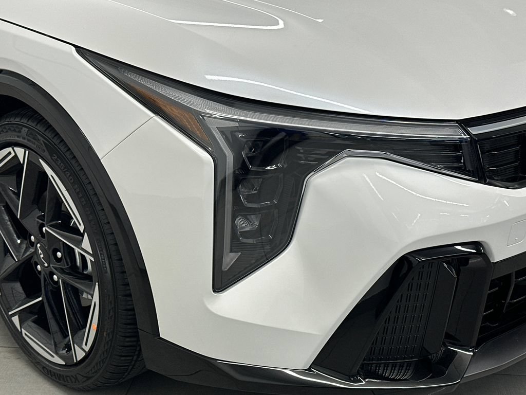 New 2026 Kia K4 GT-Line w/ GT-Line Premium Package FWD image 9