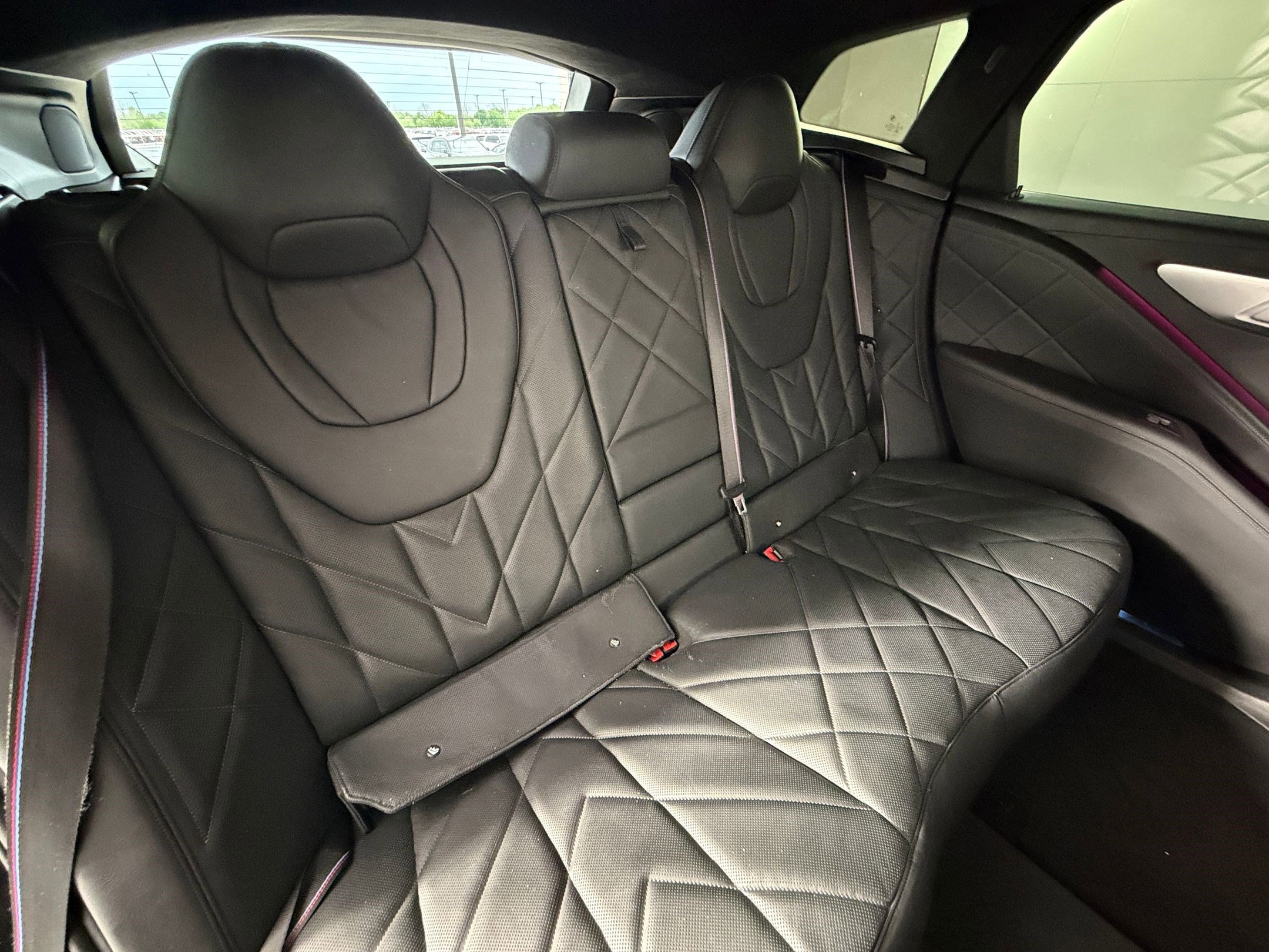 Used 2023 BMW XM AWD/4WD image 32