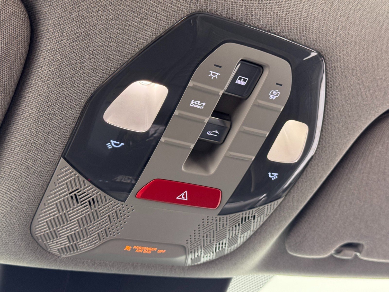 Used 2026 Kia EV9 Land image 36