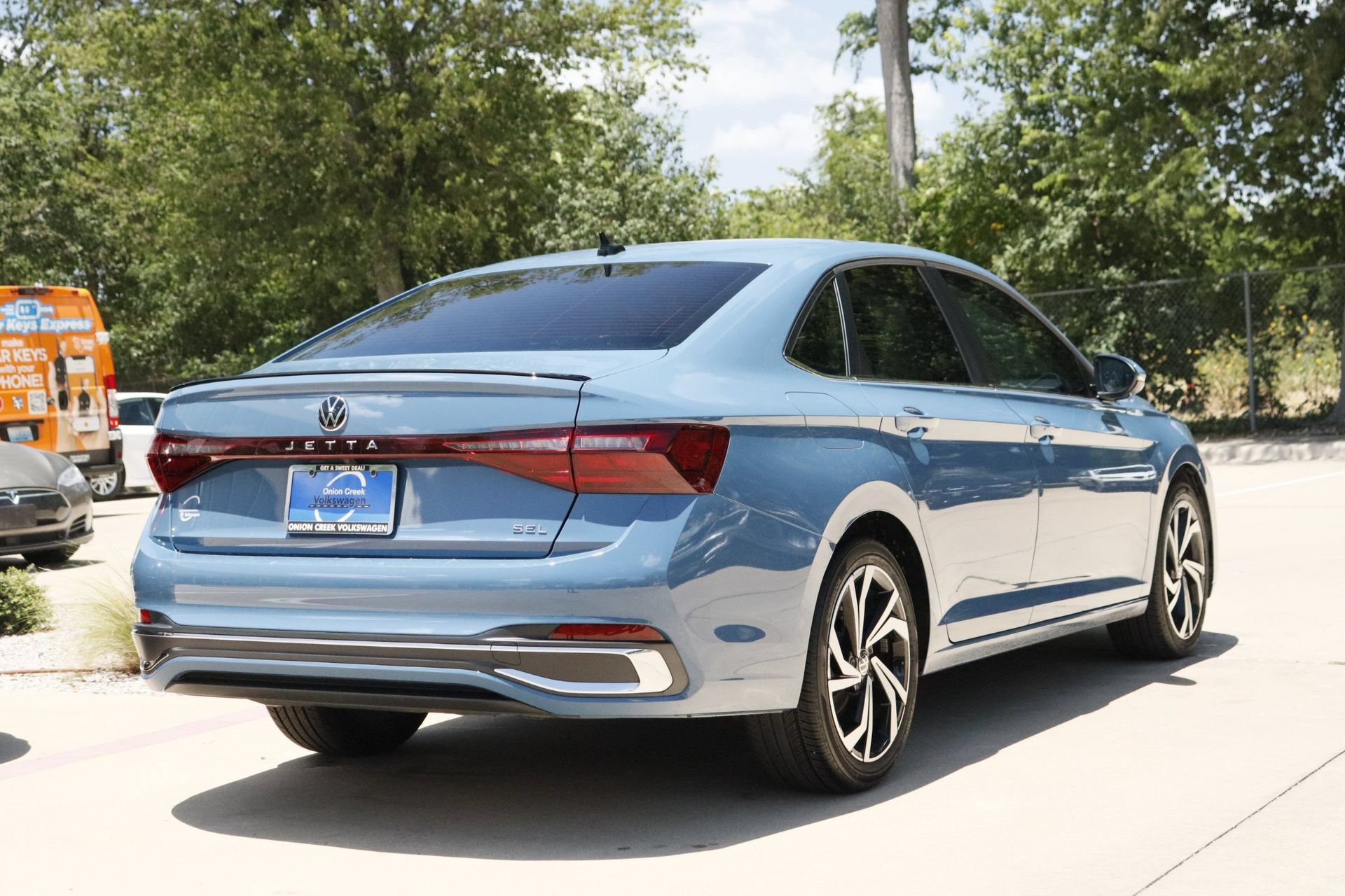 Certified 2026 Volkswagen Jetta SEL FWD image 5