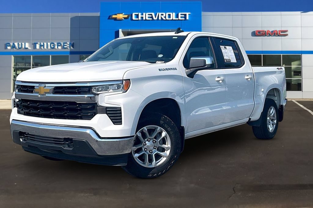 Used 2023 Chevrolet Silverado 1500 LT AWD/4WD image 3