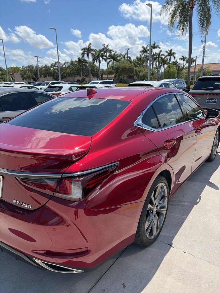 Used 2019 Lexus ES 350 F Sport w/ Accessory Package 2 FWD image 5