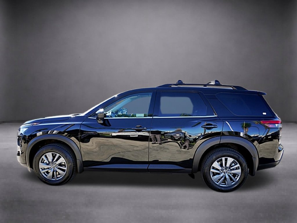 New 2026 Nissan Pathfinder SV FWD image 9