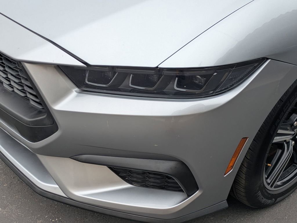 Used 2025 Ford Mustang Premium RWD image 11
