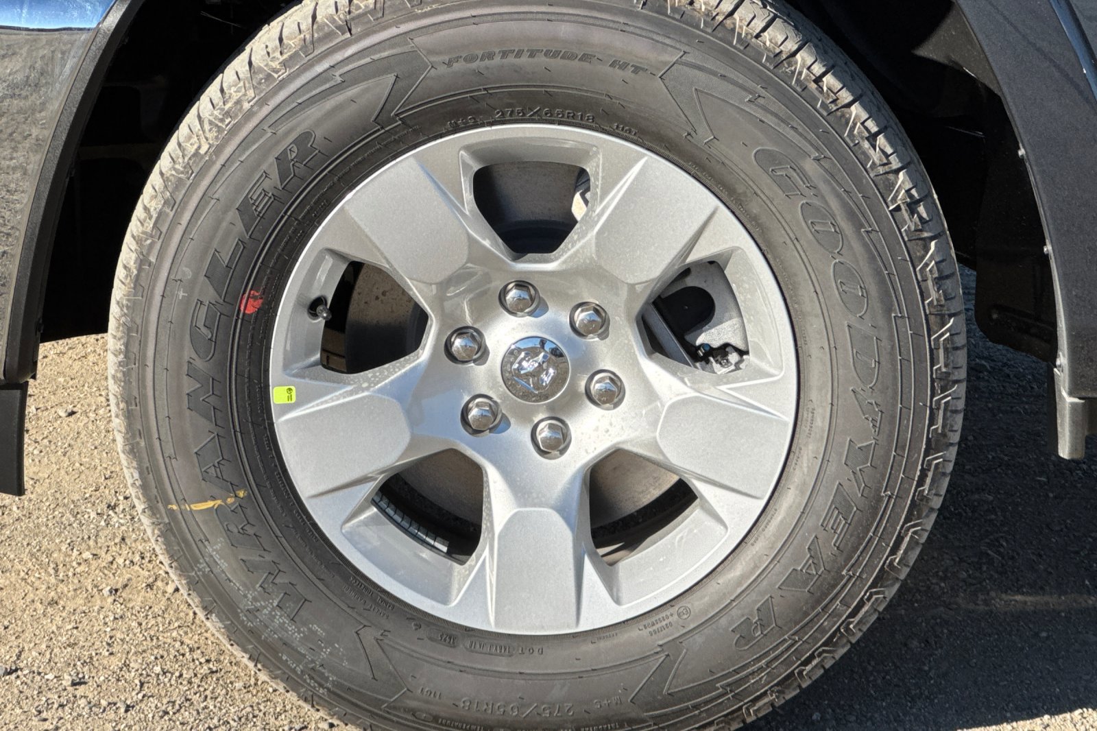 New 2026 RAM 1500 4x4 Crew Cab image 23