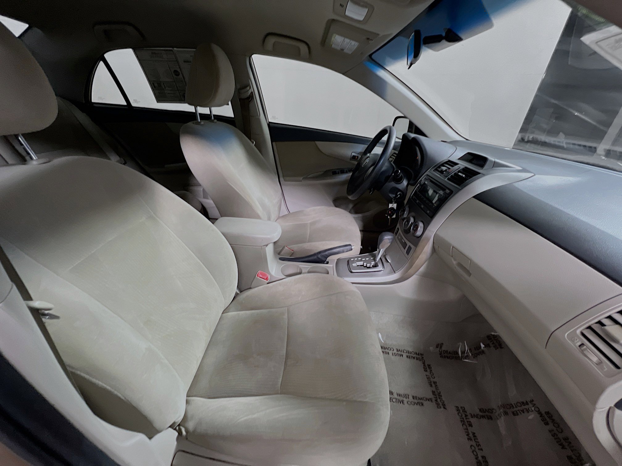 Used 2012 Toyota Corolla LE image 29