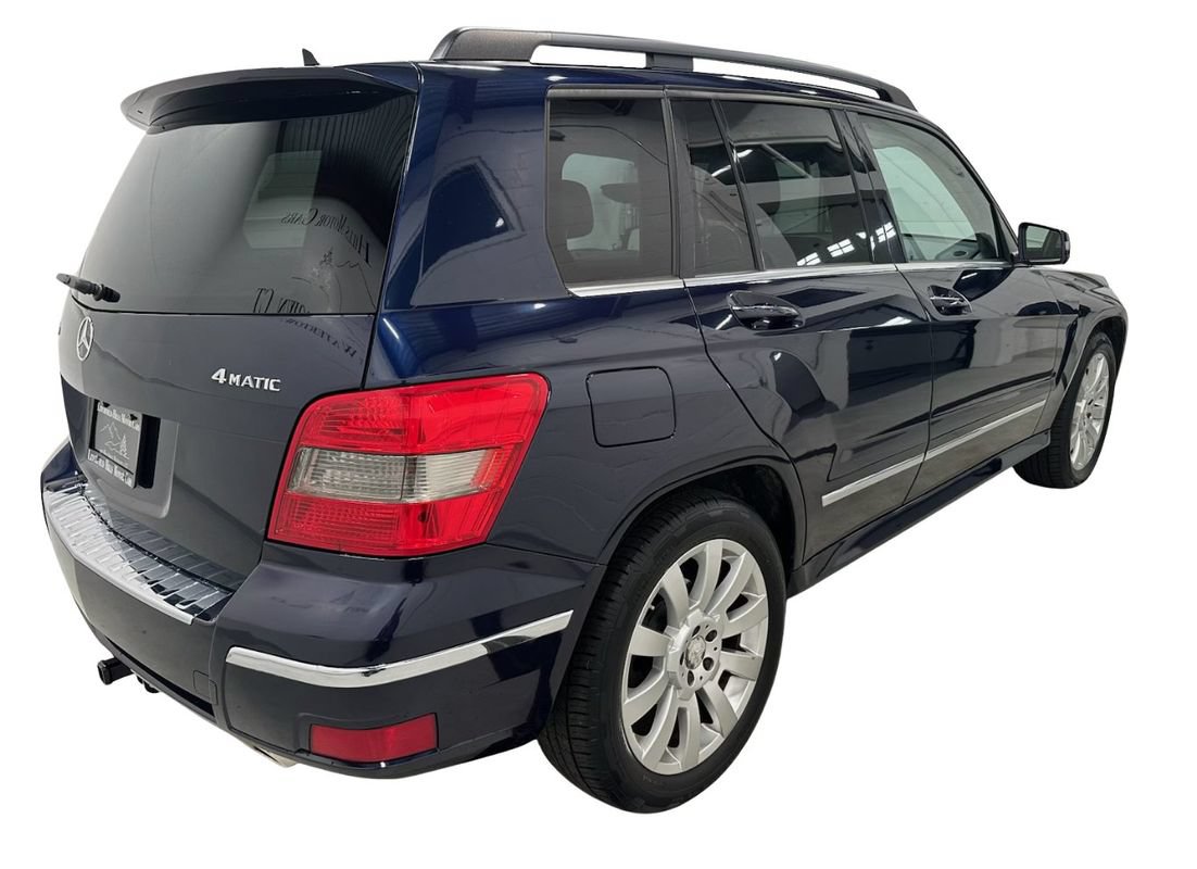Used 2012 Mercedes-Benz GLK 350 4MATIC image 4