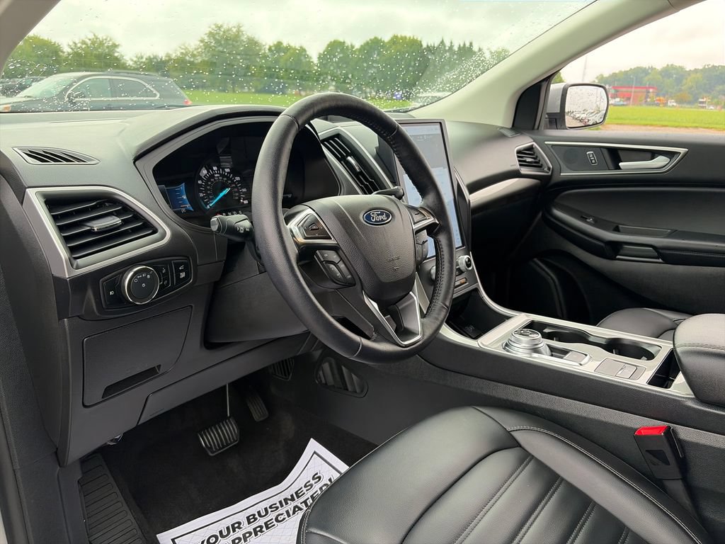 Used 2024 Ford Edge SEL w/ Convenience Package AWD/4WD image 14