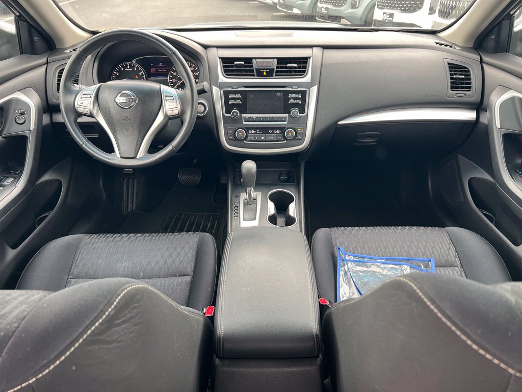 Used 2017 Nissan Altima 2.5 SV FWD image 10