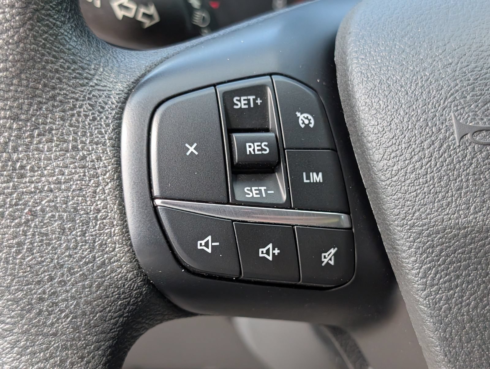 Used 2024 Ford Transit 250 148 High Roof AWD image 21