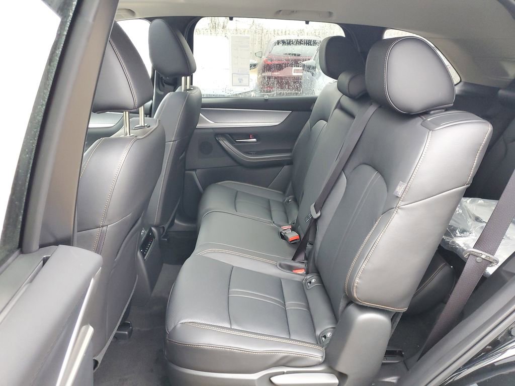 New 2026 MAZDA CX-90 Plug-In Hybrid w/ Preferred image 14