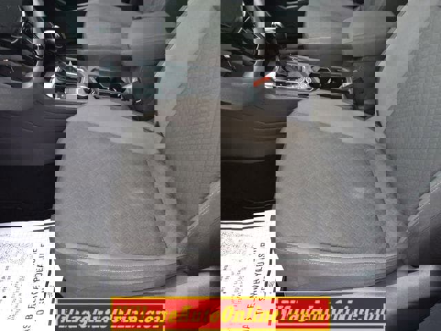 Used 2019 Volkswagen Tiguan S image 18