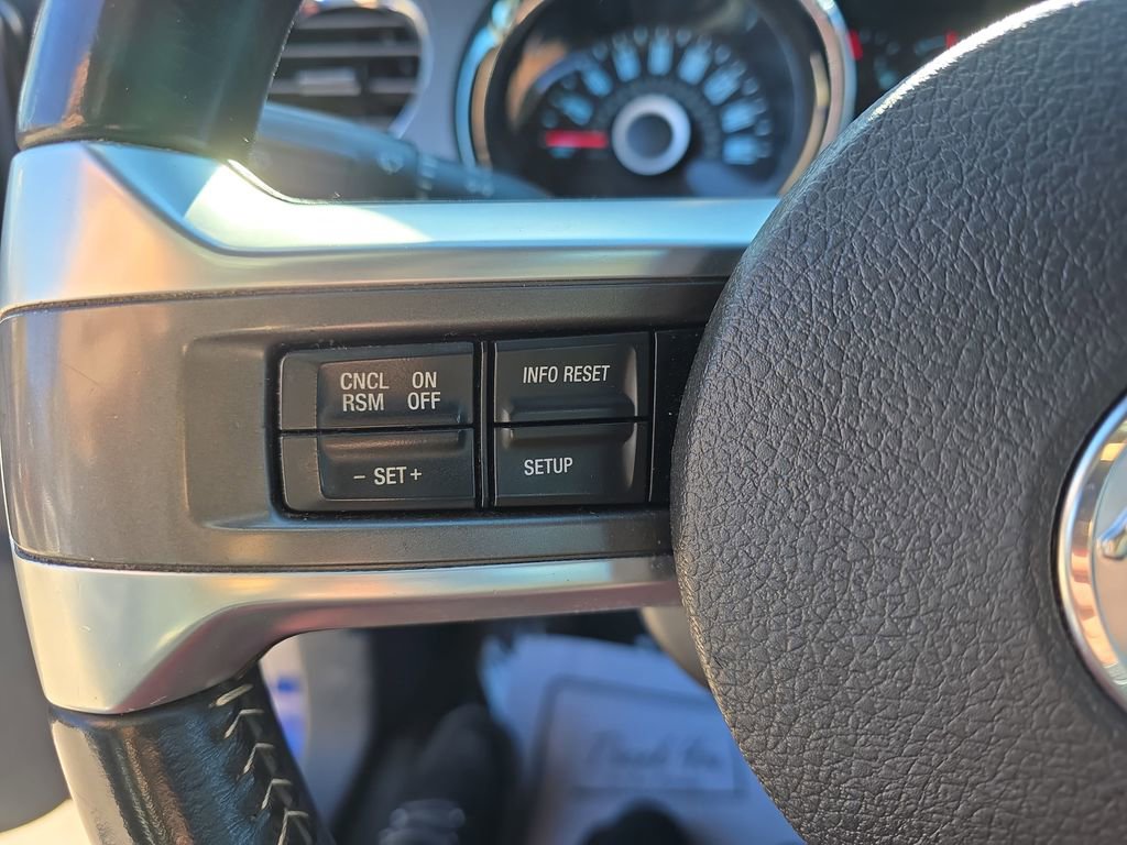 Used 2014 Ford Mustang Coupe image 22