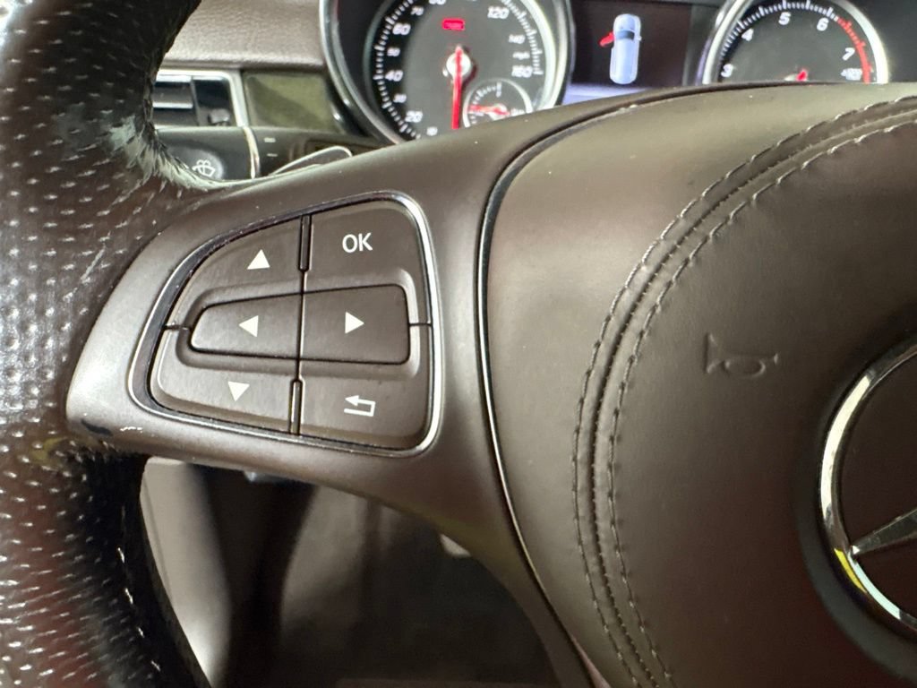 Used 2018 Mercedes-Benz GLS 450 4MATIC image 16