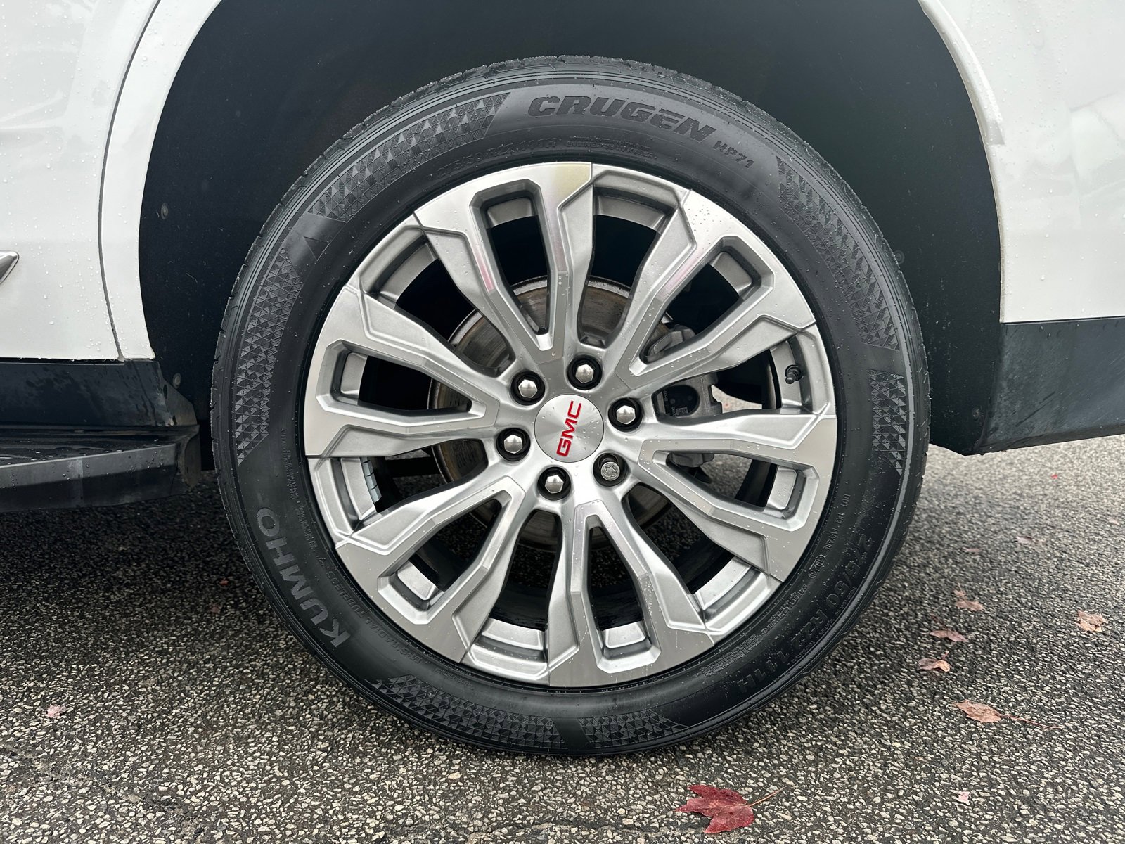 Used 2022 GMC Yukon Denali image 21