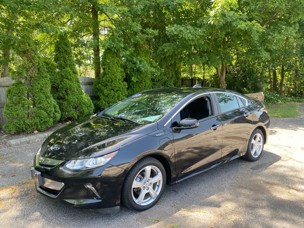 Used 2017 Chevrolet Volt LT w/ Comfort Package