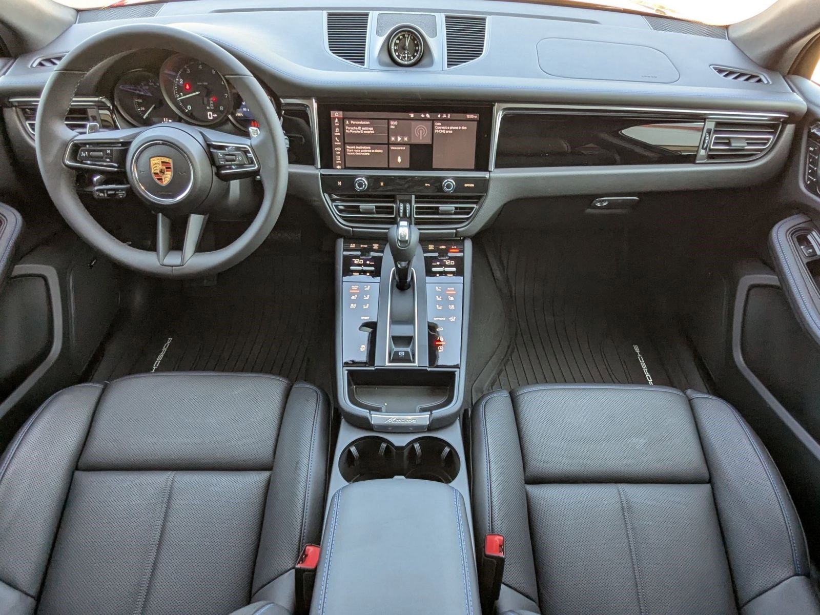 New 2026 Porsche Macan image 22