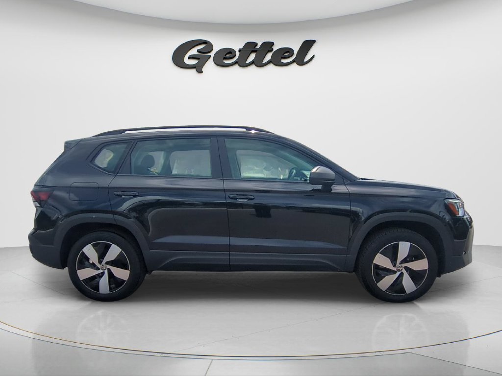 Used 2025 Volkswagen Taos S AWD/4WD image 4