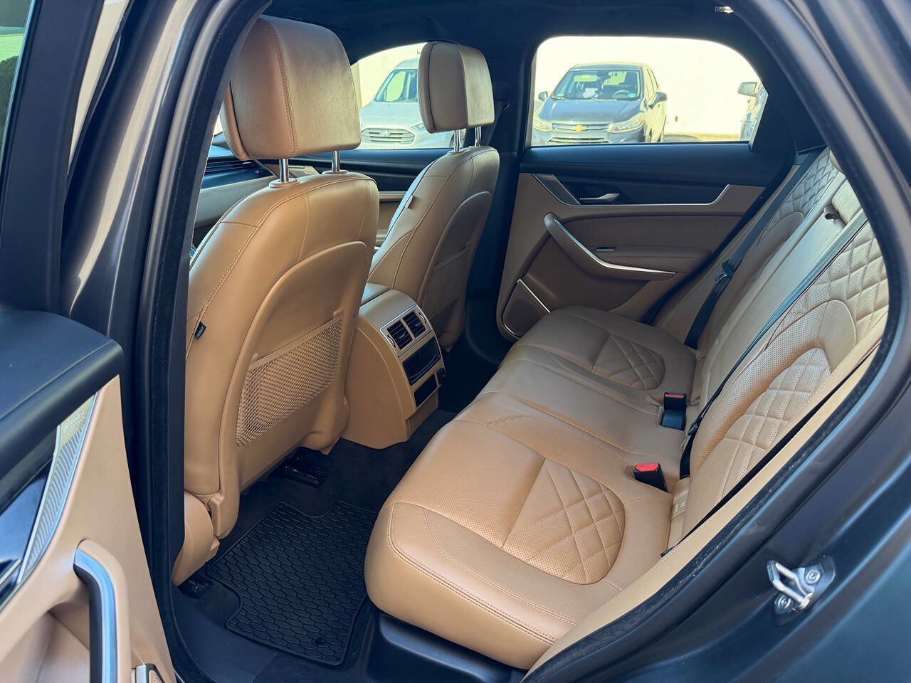 Used 2022 Jaguar F-PACE S AWD/4WD image 13
