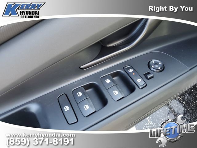 New 2026 Hyundai Elantra Sport image 19