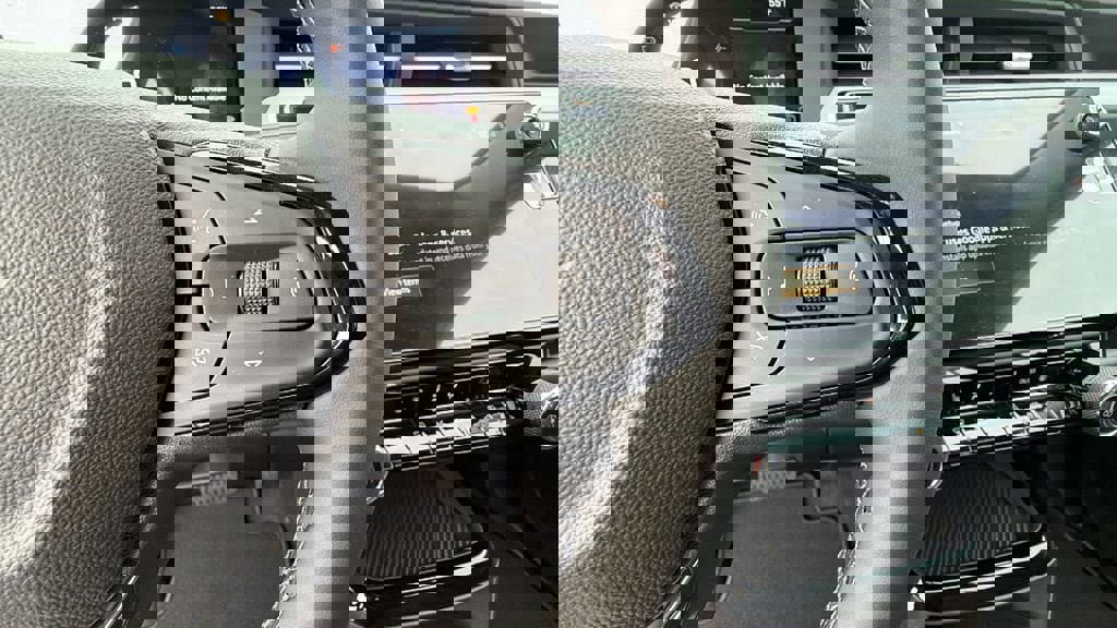 New 2027 Chevrolet Bolt LT w/ Comfort Package image 21