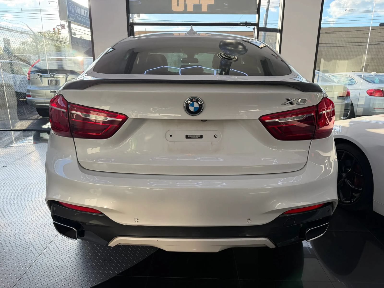 Used 2018 BMW X6 xDrive35i AWD/4WD image 12