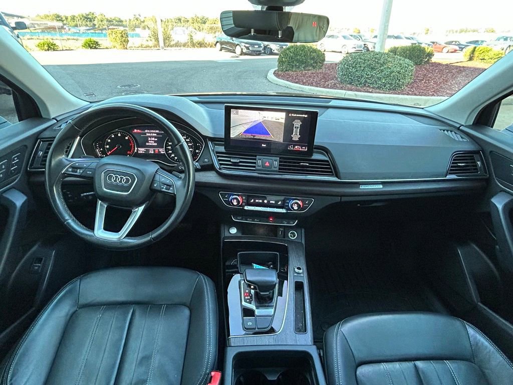 Used 2021 Audi Q5 2.0T Premium image 11