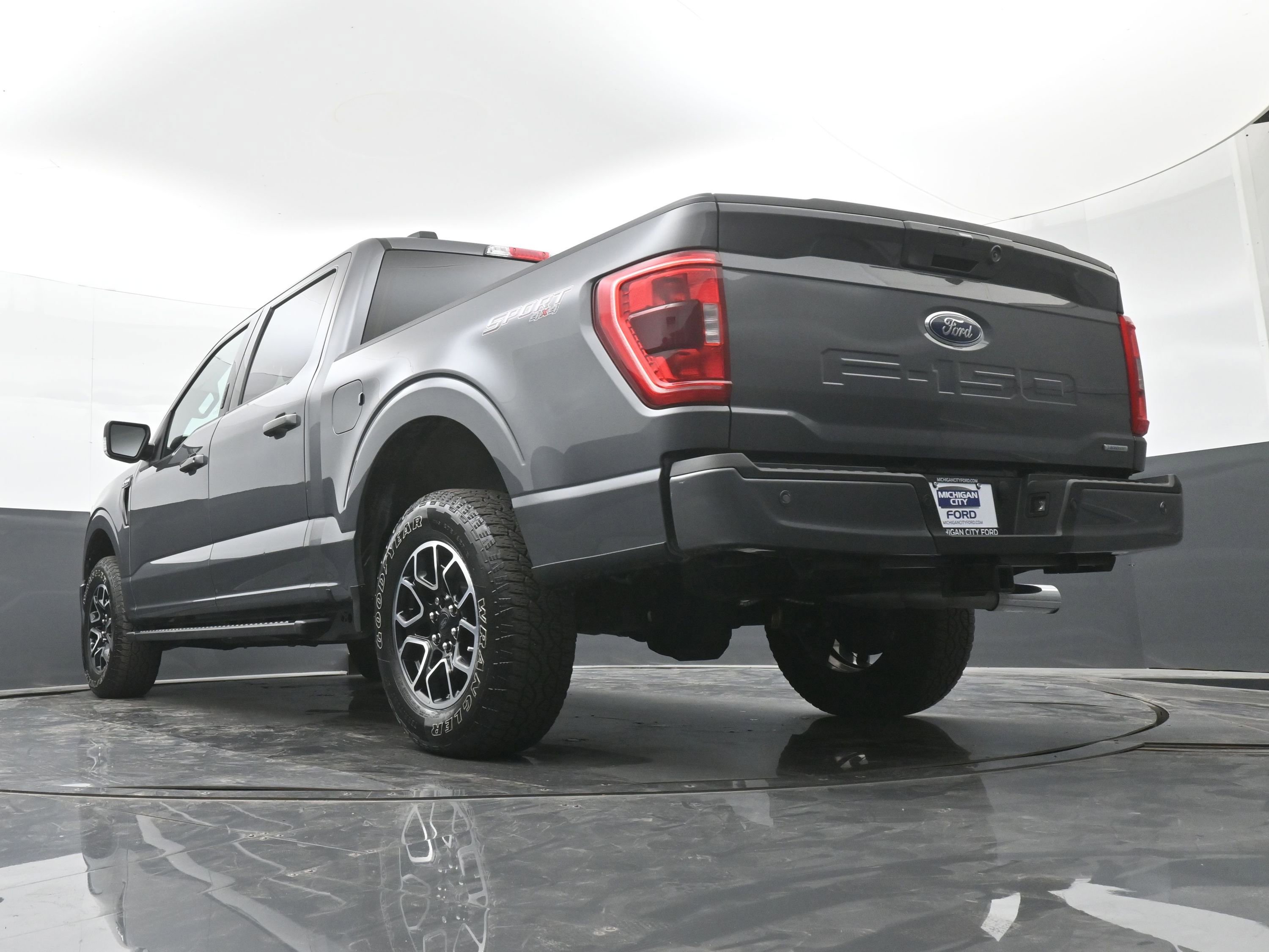 Used 2021 Ford F150 XLT w/ Equipment Group 302A High image 41