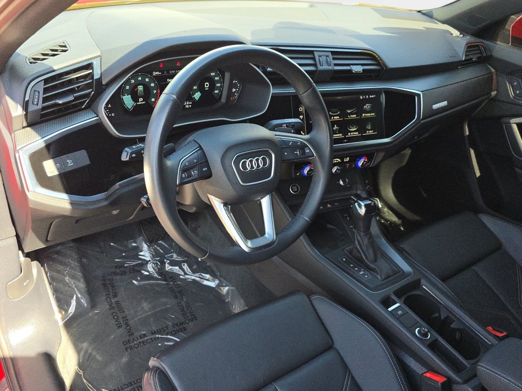 Certified 2023 Audi Q3 2.0T Premium Plus w/ Premium Plus Package AWD/4WD image 16
