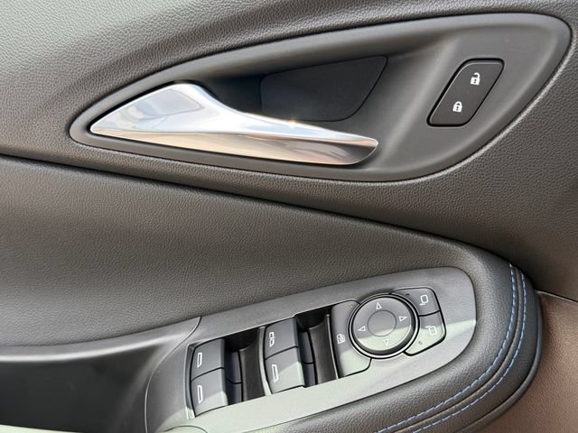 New 2026 Buick Encore GX Sport Touring w/ Comfort Package FWD image 21