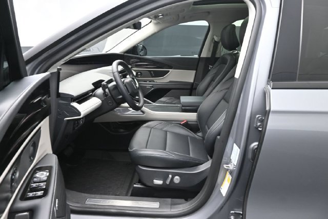 Certified 2024 Lincoln Nautilus Premier w/ Equipment Group 102A AWD/4WD image 10