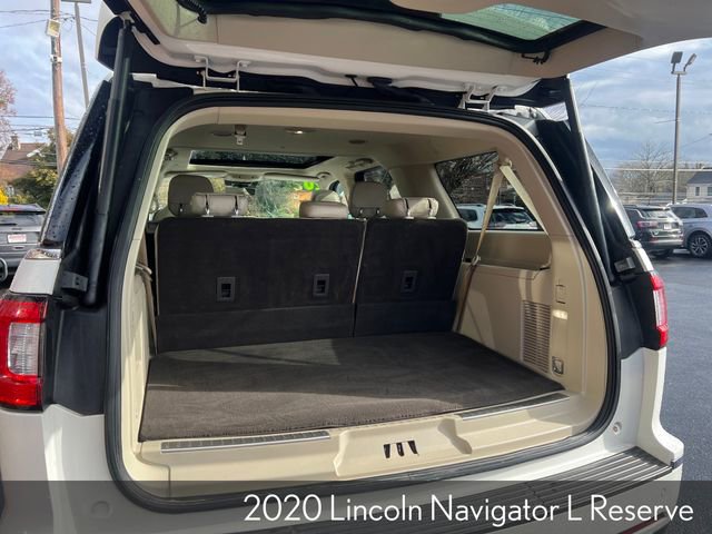 Used 2020 Lincoln Navigator L Reserve w/ Luxury Package image 15