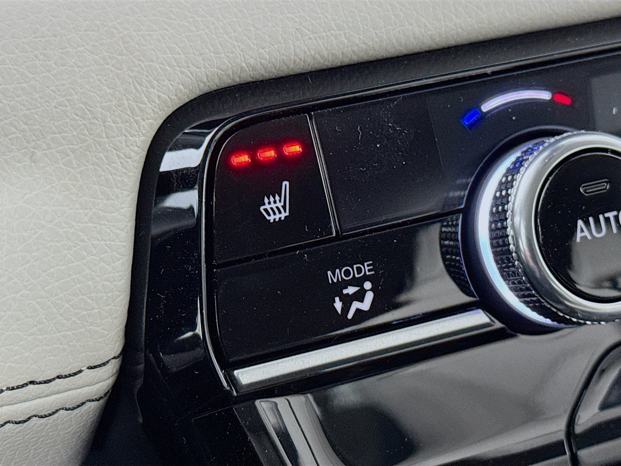 New 2026 Honda Pilot Touring image 21