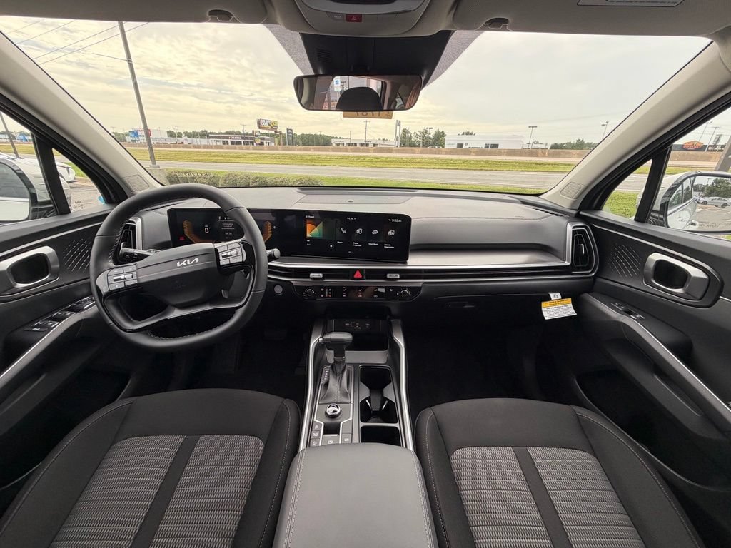 New 2026 Kia Sorento LX FWD image 29