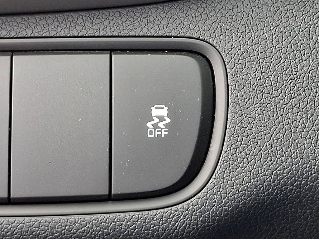 Used 2018 Kia Sorento LX image 24