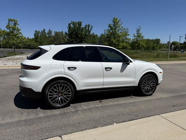 Used 2019 Porsche Cayenne AWD/4WD image 7