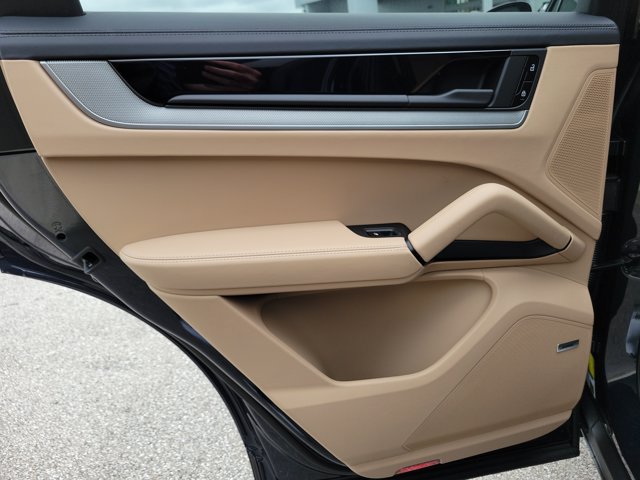 New 2026 Porsche Cayenne AWD/4WD image 22