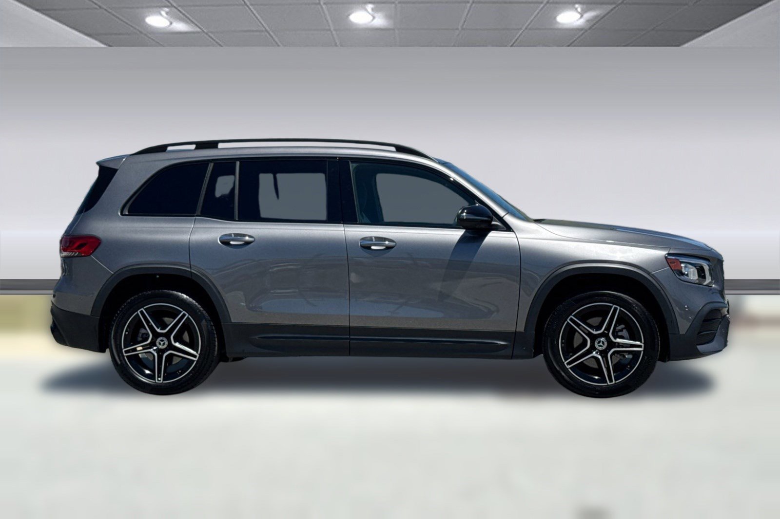 Certified 2023 Mercedes-Benz GLB 250 image 7