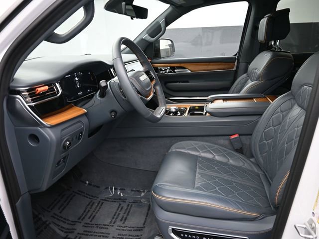 Used 2024 Jeep Grand Wagoneer L Series III image 17
