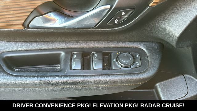 Used 2021 GMC Terrain SLE w/ Driver Convenience Package image 10