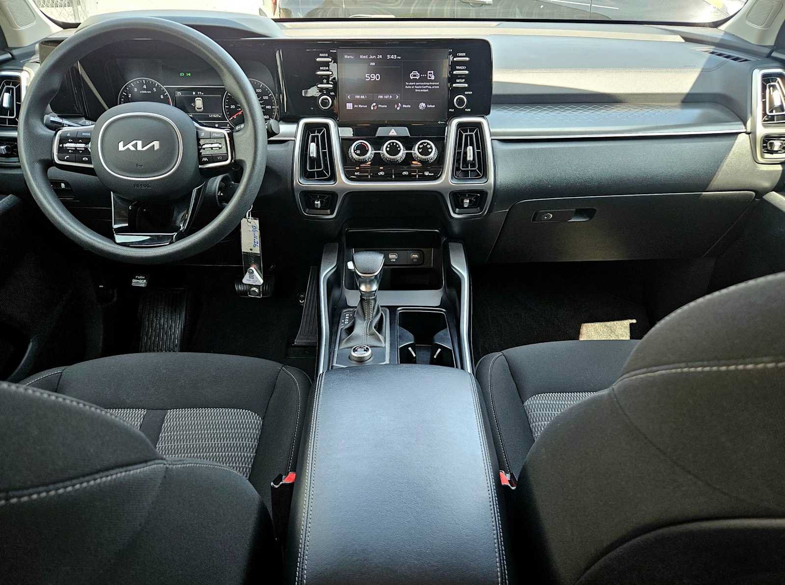 Used 2022 Kia Sorento LX FWD image 15