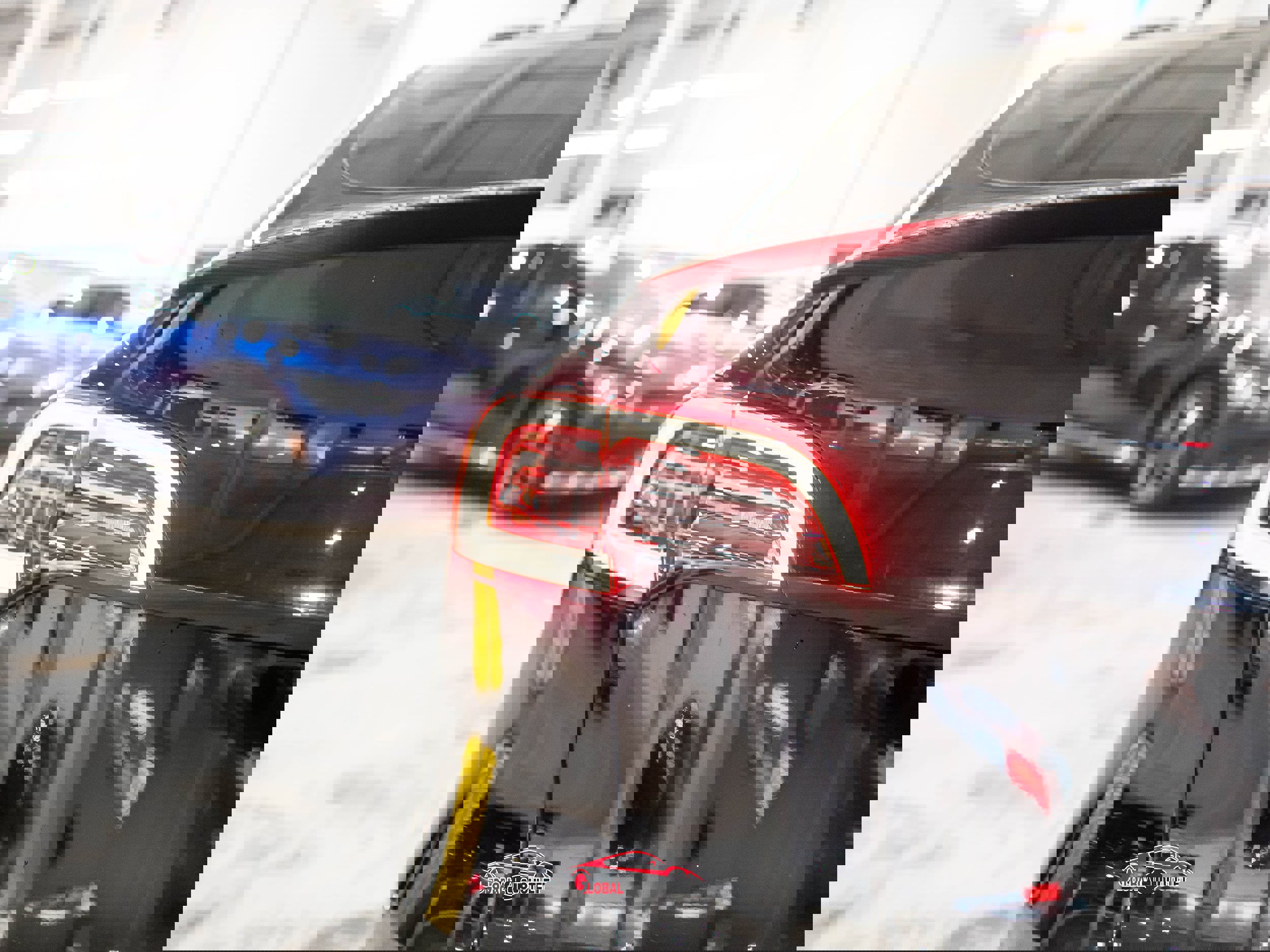 Used 2021 Tesla Model Y Performance image 40