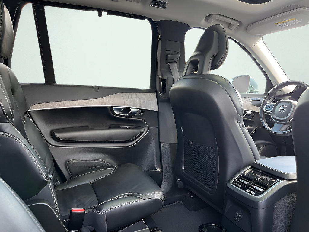 Used 2022 Volvo XC90 T8 Inscription w/ Advanced Package AWD/4WD image 28